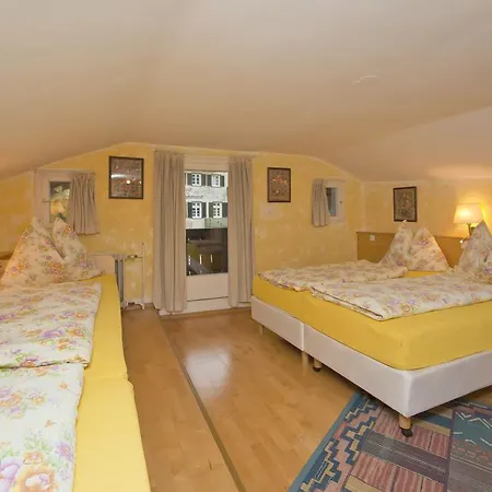 Seisl Apartamento *